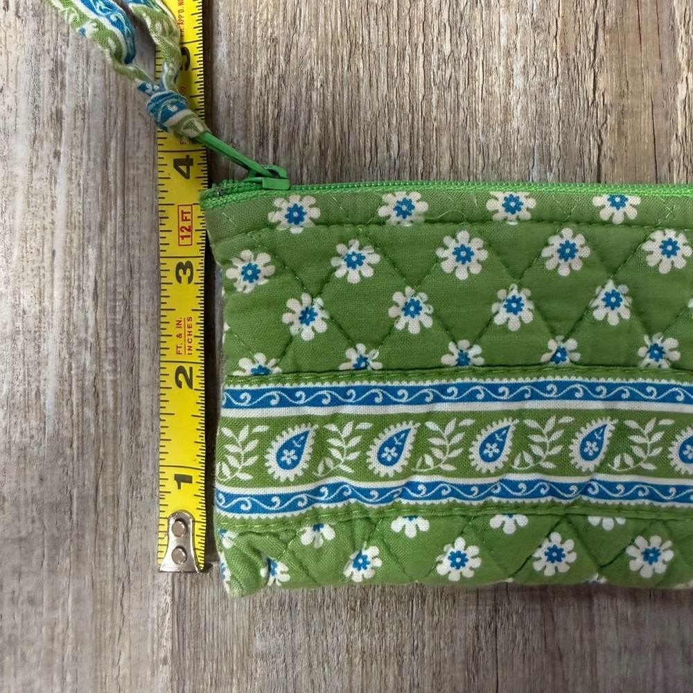 Vera Bradley Green Floral Quilted Pouch (EUC) - Picture 5 of 5